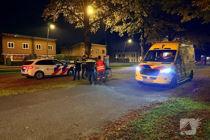 Fietsers botsten op elkaar, één zwaargewond