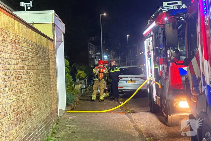 Bewoner naar ziekenhuis na brand