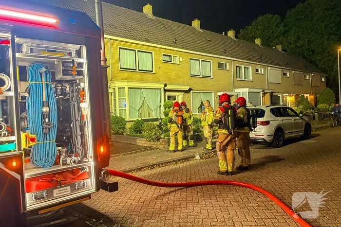 Bewoner naar ziekenhuis na brand