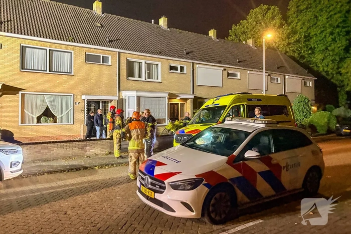 Bewoner naar ziekenhuis na brand