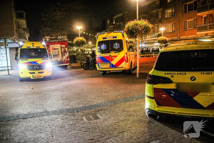 Persoon in het water gereanimeerd en naar ziekenhuis gebracht