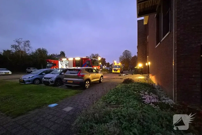 Personen gecontroleerd na woningbrand