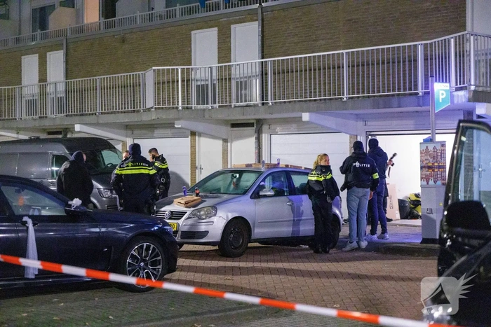 Politie onderzoekt garagebox