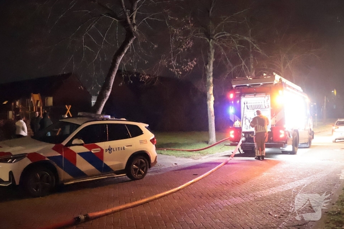 Forse brand in achtertuin woning