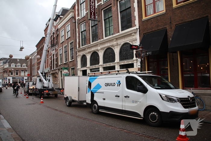 Schades van twee grote branden bij daglicht goed te zien