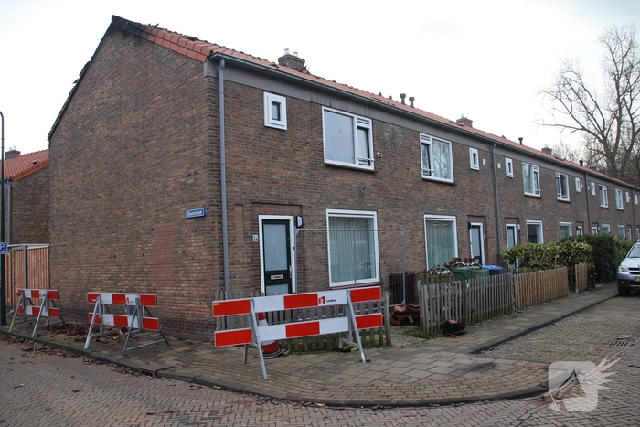 Schades van twee grote branden bij daglicht goed te zien