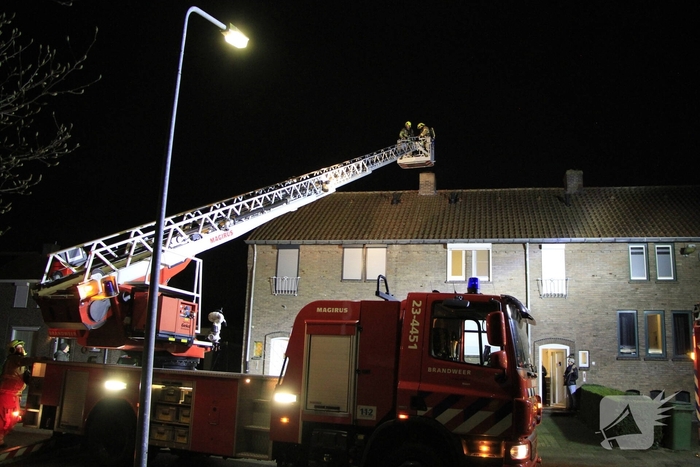 Schoorsteenbrand geblust in woning