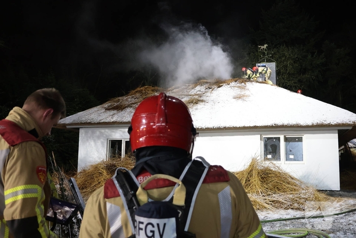 Opnieuw brand op dak van woning