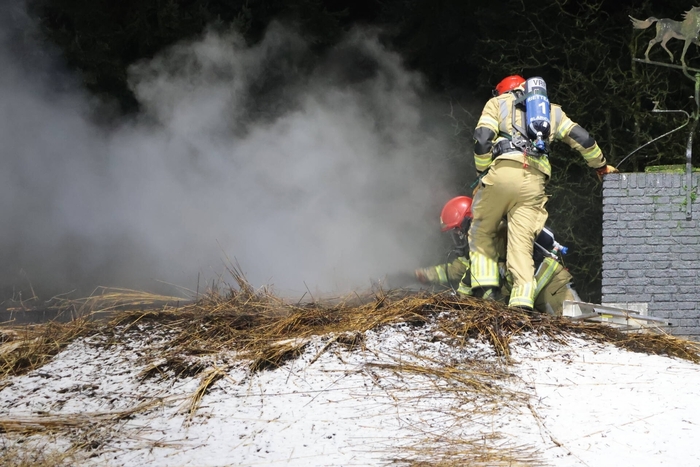 Opnieuw brand op dak van woning