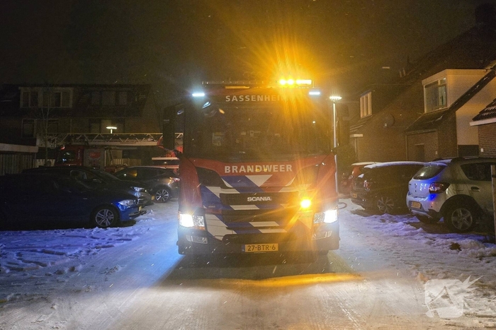 Bewoners geëvacueerd na brand op zolder