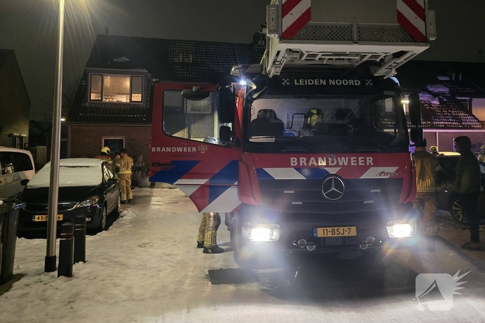 Bewoners geëvacueerd na brand op zolder