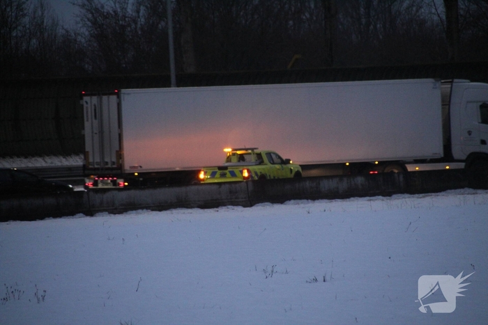 Botsing tussen voertuigen leidt tot verkeershinder