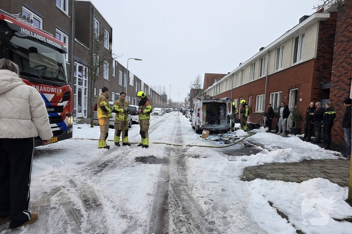 Brand in bestelbus geblust