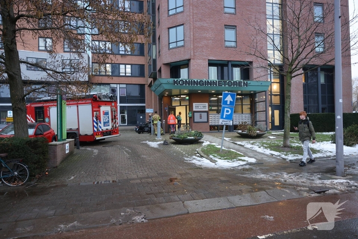 Hulpdiensten massaal aanwezig bij woningbrand