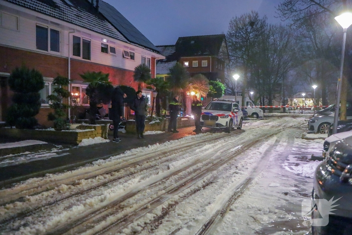 Explosief ontploft bij woning