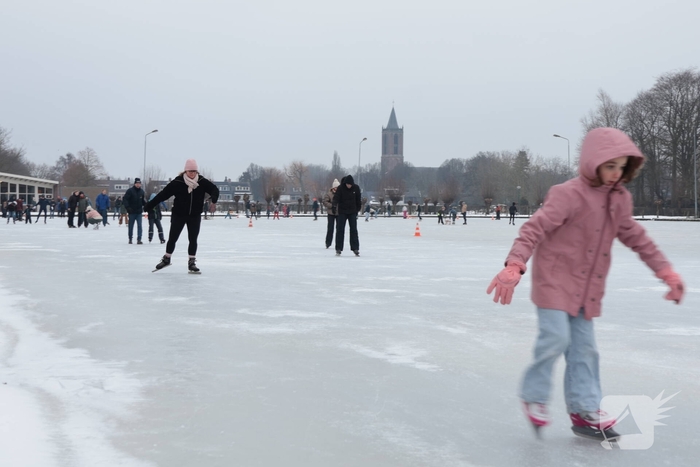 Schaatsbaan trekt grote bezoekersaantallen