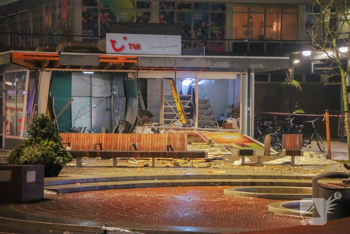 Explosie slaat gevel weg bij plofkraak op geldautomaat