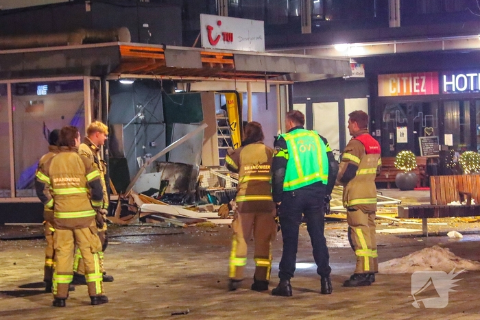 Explosie slaat gevel weg bij plofkraak op geldautomaat