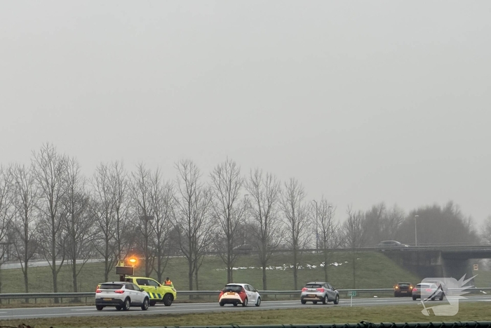 Ongeval tussen twee auto's veroorzaakt lange file