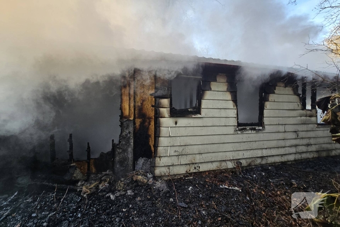 Dikke rookwolken bij brand in Duinrell