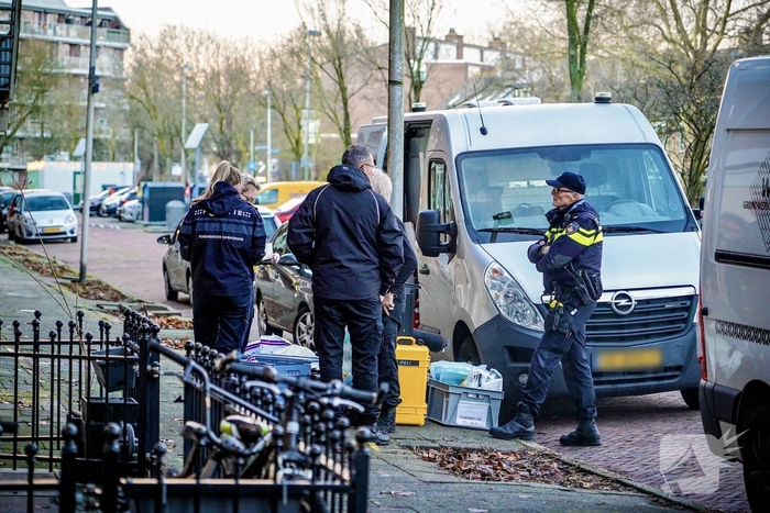 Onderzoek naar dood vrouw in woning