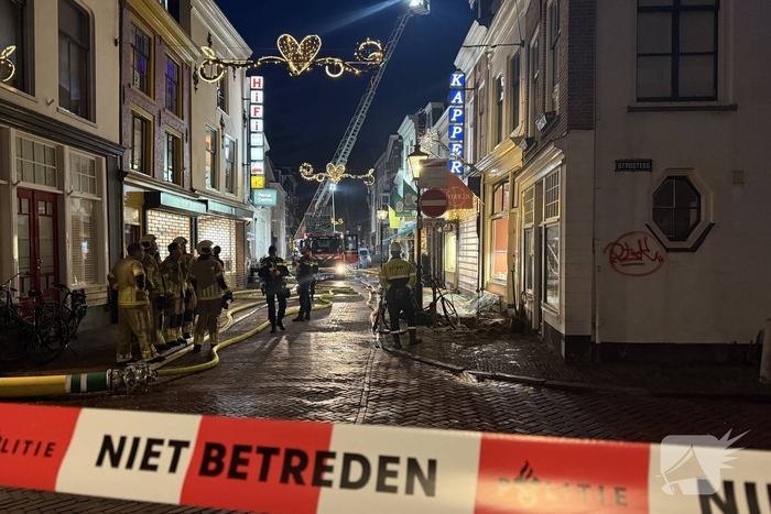 Meerdere explosies, woning verwoest, minstens één slachtoffer