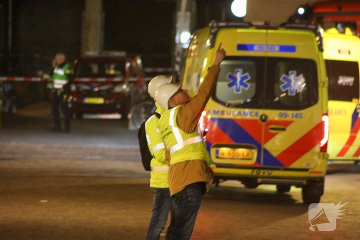 Meerdere explosies, woning verwoest, minstens één slachtoffer