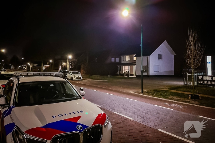 Arrestatieteam valt woning binnen