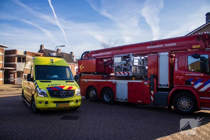 Dode en veel schade na woningbrand