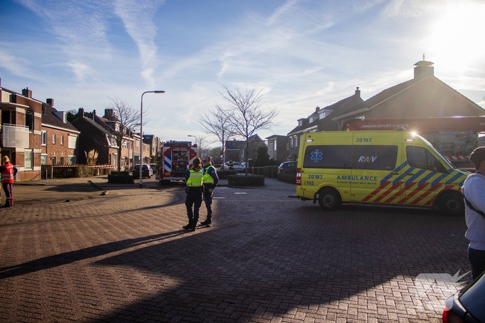 Dode en veel schade na woningbrand