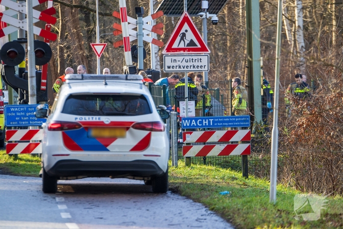 Hulpdiensten in actie na spoorongeval