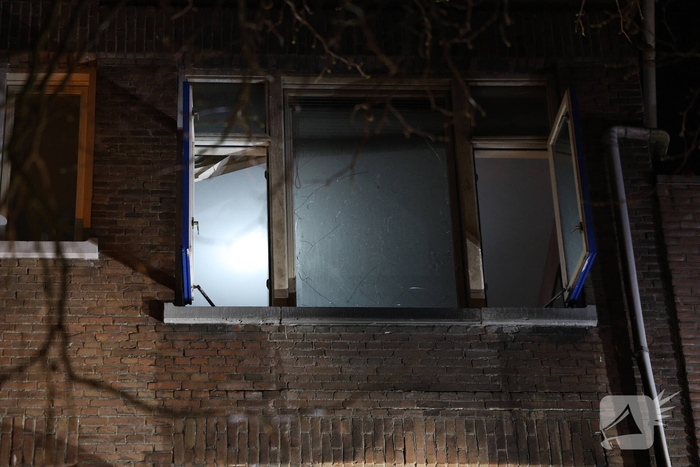 Brand in portiekwoning leidt tot evacuatie bewoners