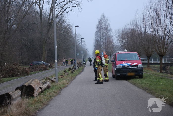 Tientallen vaten ontdekt in bosschages