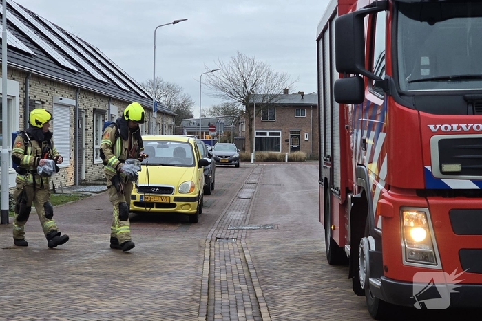 Brandweer controleert hinderlijke lucht voor derde dag op rij