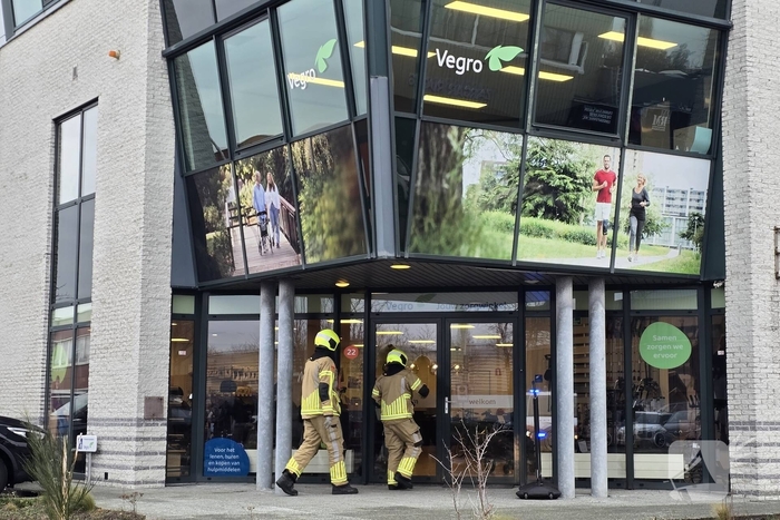 Controle na gaslucht in winkelpand