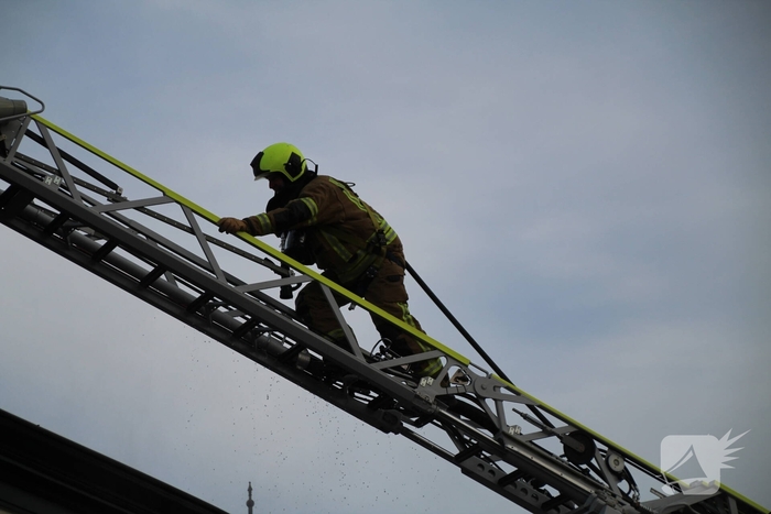 Schoorsteenbrand leidt tot evacuatie