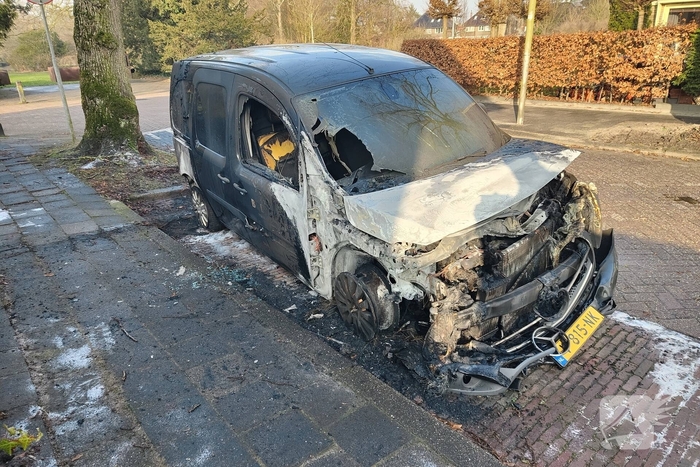 Forse brandschade aan voertuigen