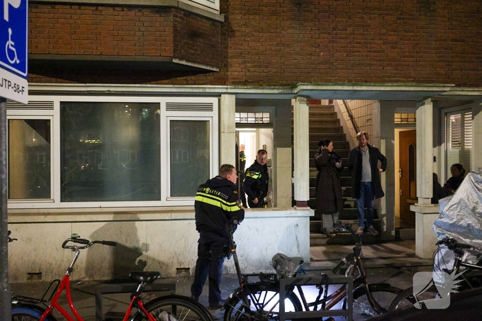 Explosie veroorzaakt brand in woning