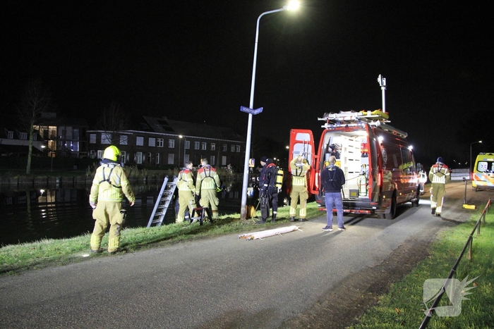 Persoon uit het water gehaald na melding