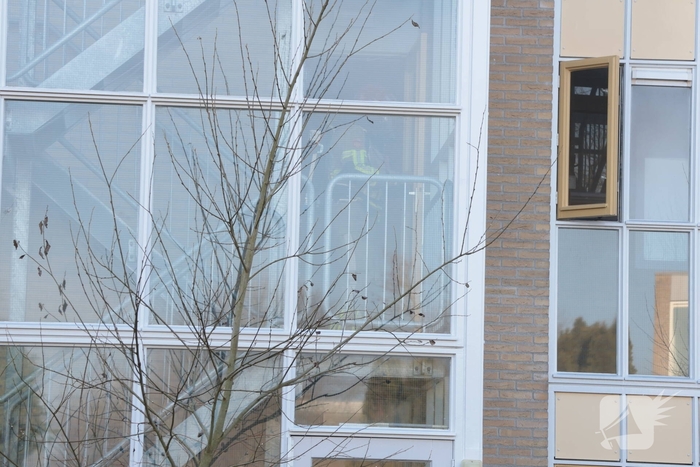 Woningbrand leidt tot ontruiming verzorgingshuis