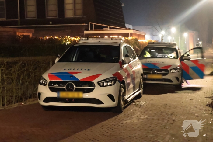 Ongenodigde gasten dringen huisfeestje binnen