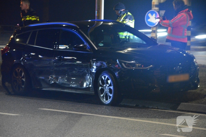 Ongeval tussen twee voertuigen bij wegrestaurant