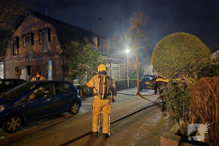 Rookontwikkeling bij nachtelijke woningbrand