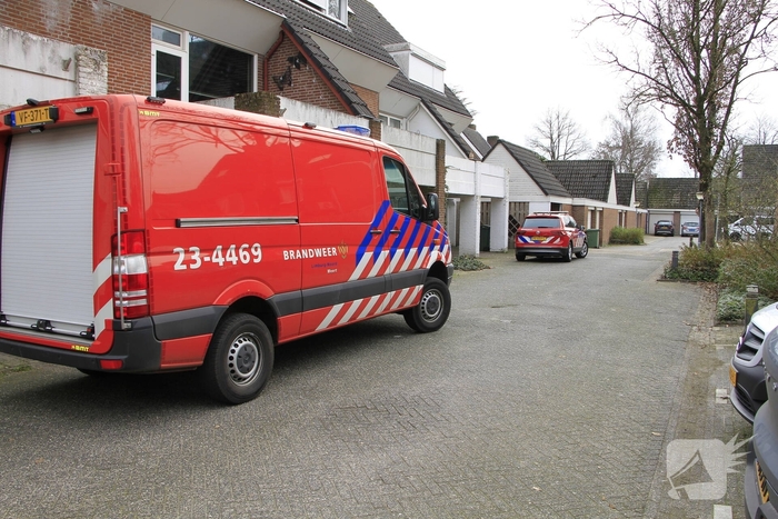 Brandweer meet hoge concentraties koolmonoxide