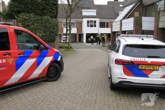 Brandweer meet hoge concentraties koolmonoxide
