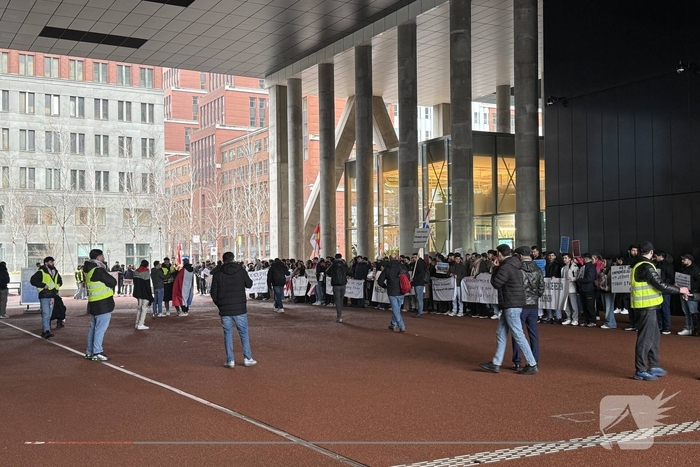 Demonstratie bij Rijkskantoor tegen uitzettingen naar Irak