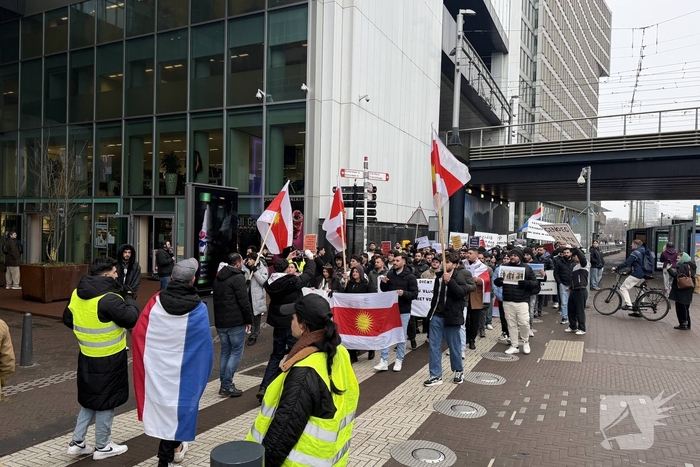 Demonstratie bij Rijkskantoor tegen uitzettingen naar Irak