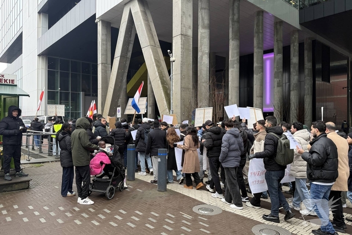 Demonstratie bij Rijkskantoor tegen uitzettingen naar Irak