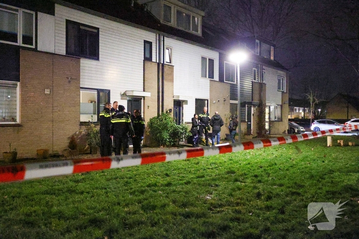 Voertuig rijdt opzettelijk mensen aan