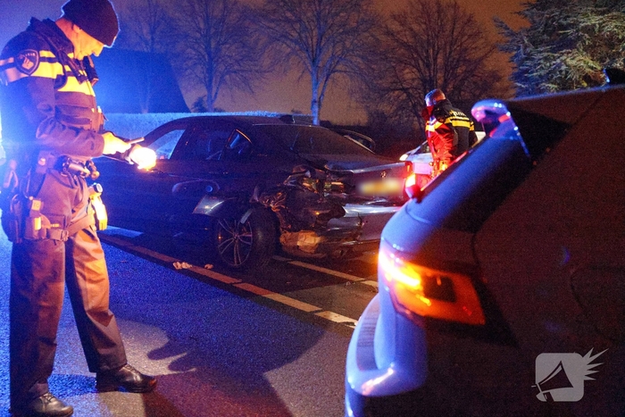Twee bestuurders gewond bij aanrijding